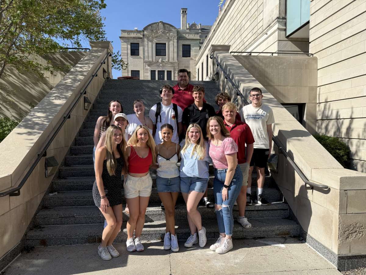 photo of students who participated in leadership studies course